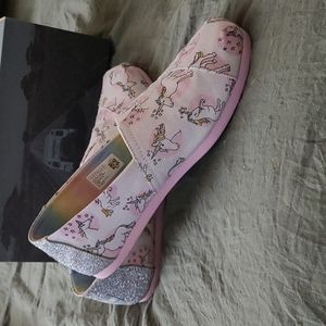Unicorn Toms